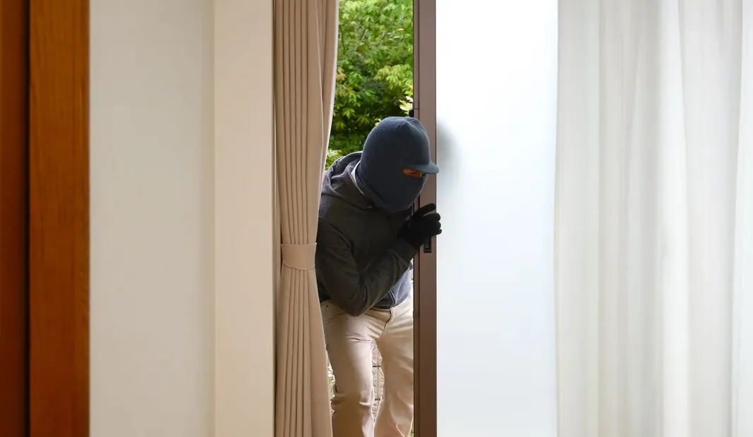 空き巣、侵入犯罪