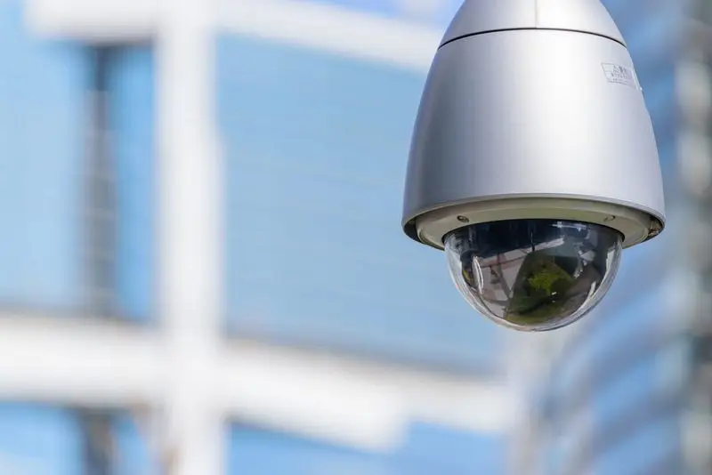 ドーム型の防犯カメラ
